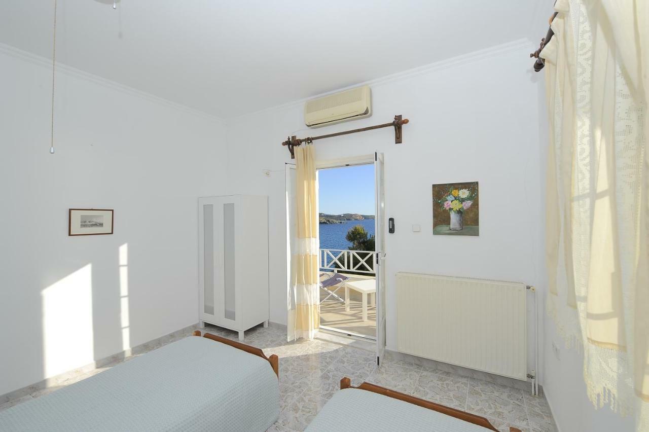 Villa Petros Megas Gialos - Nites Exterior photo